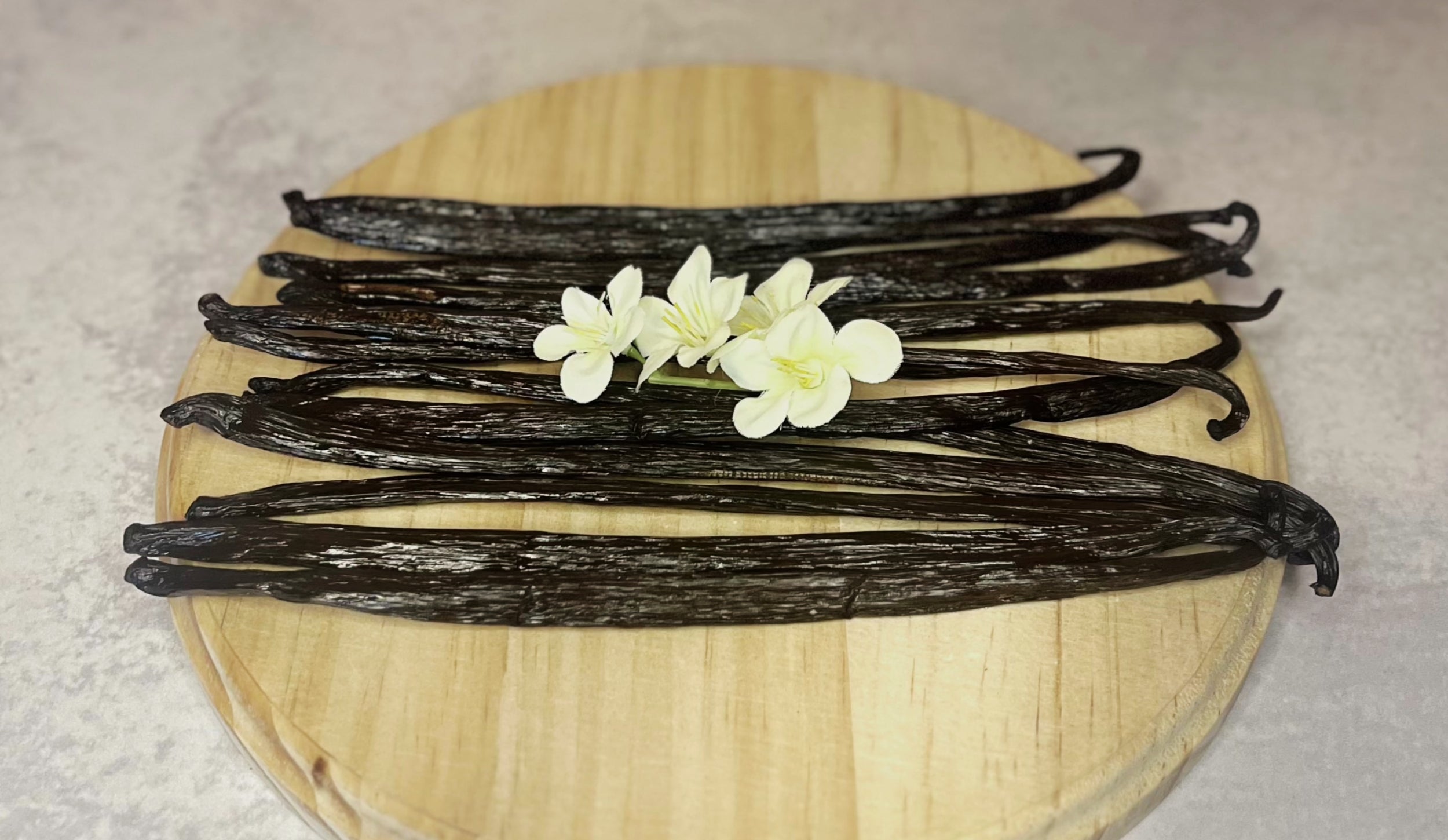 How to Choose the Best Vanilla Beans for Baking: A Flavorful Guide